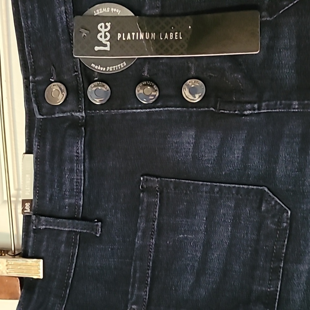 Denim skirt🤩 - Picture 3 of 5